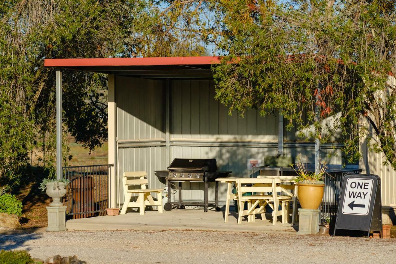Lydoun Motel Chiltern Exterior foto
